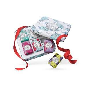 NEW LA CHATELAINE women's luxury soap collection set in white